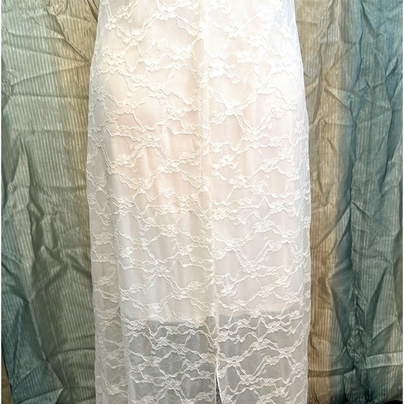 White Lace Maxi Dress With Half Cami Dress Sz MED NEW! - Picture 5 of 7